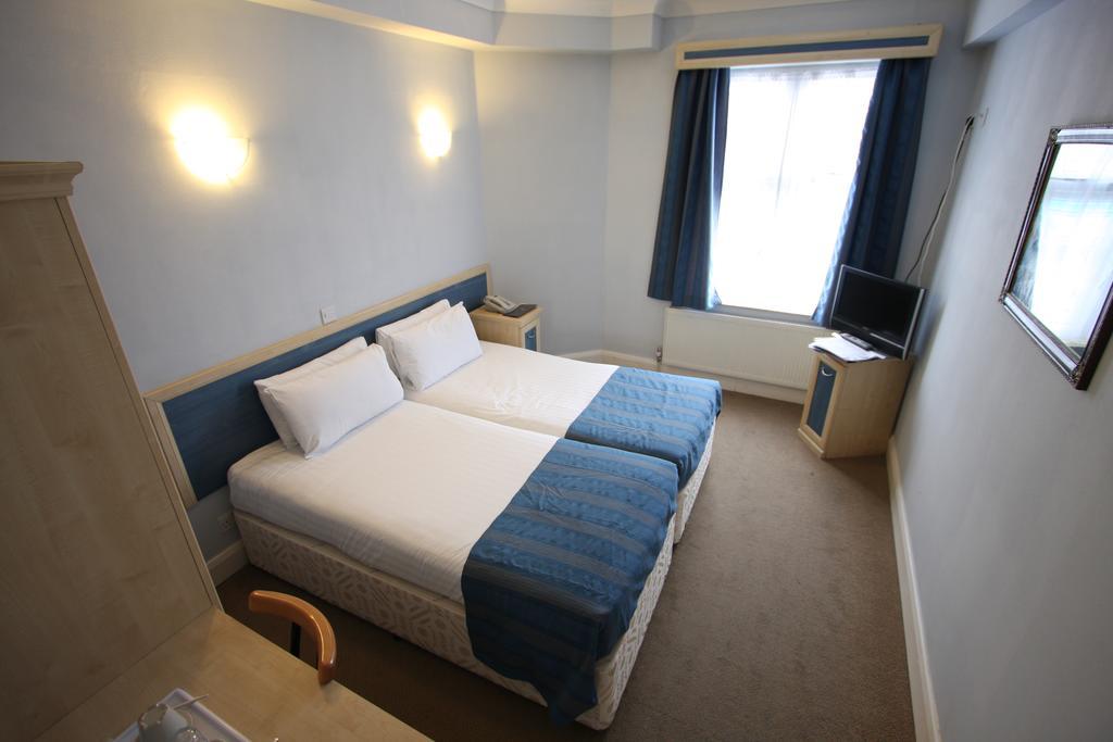 St Georgio Hostel Ίλφορντ Εξωτερικό φωτογραφία